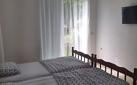 Yahya Rooms